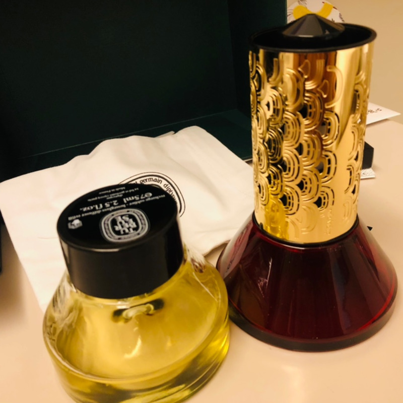 Home Fragrance Ideas - Diptyques Hourglass Diffuser Baies 34 Natural